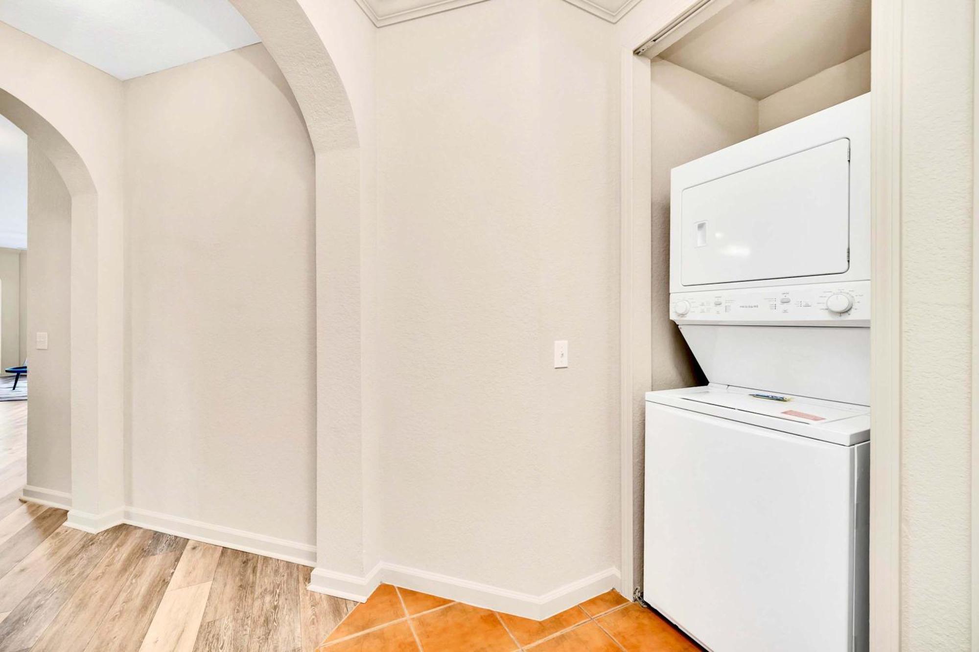 Bright & Modern 2Br Condo With Pool & Hot Tub, Near Disney! Orlando Exterior foto